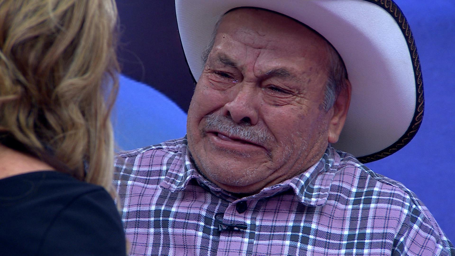 ¡Le robó y lo agarró a patadas! José confiesa lo que le hizo su hijo