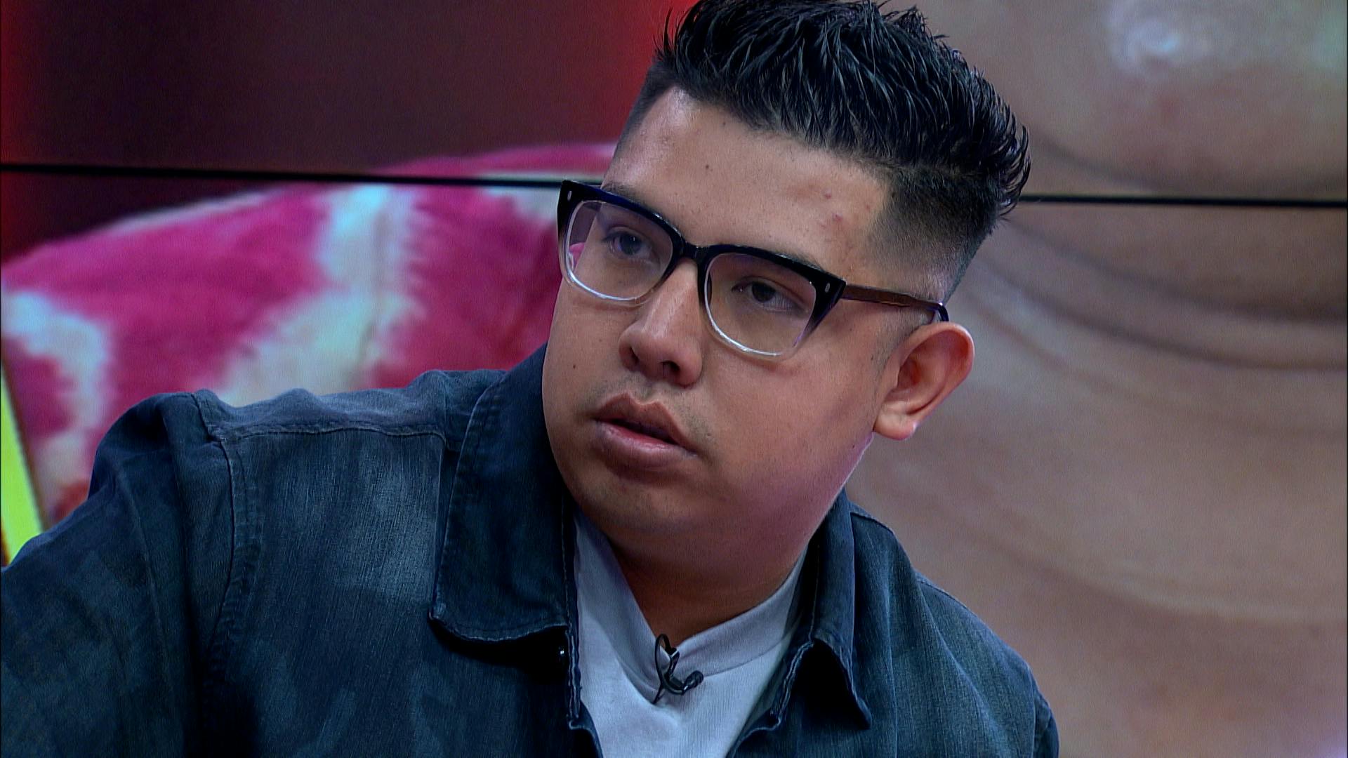 El hermano de Mario le pide cuotas a su mamá para ser viene viene