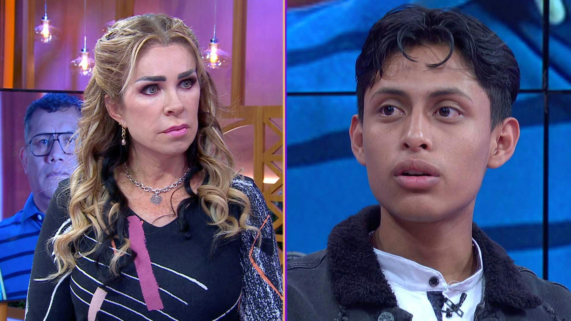 El papá de Alexis no tuvo pantalones para defender a su mamá