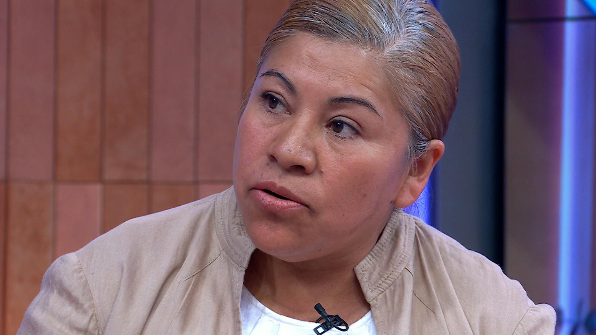 María abandonó a su hijo y ahora él anda con una mantenida