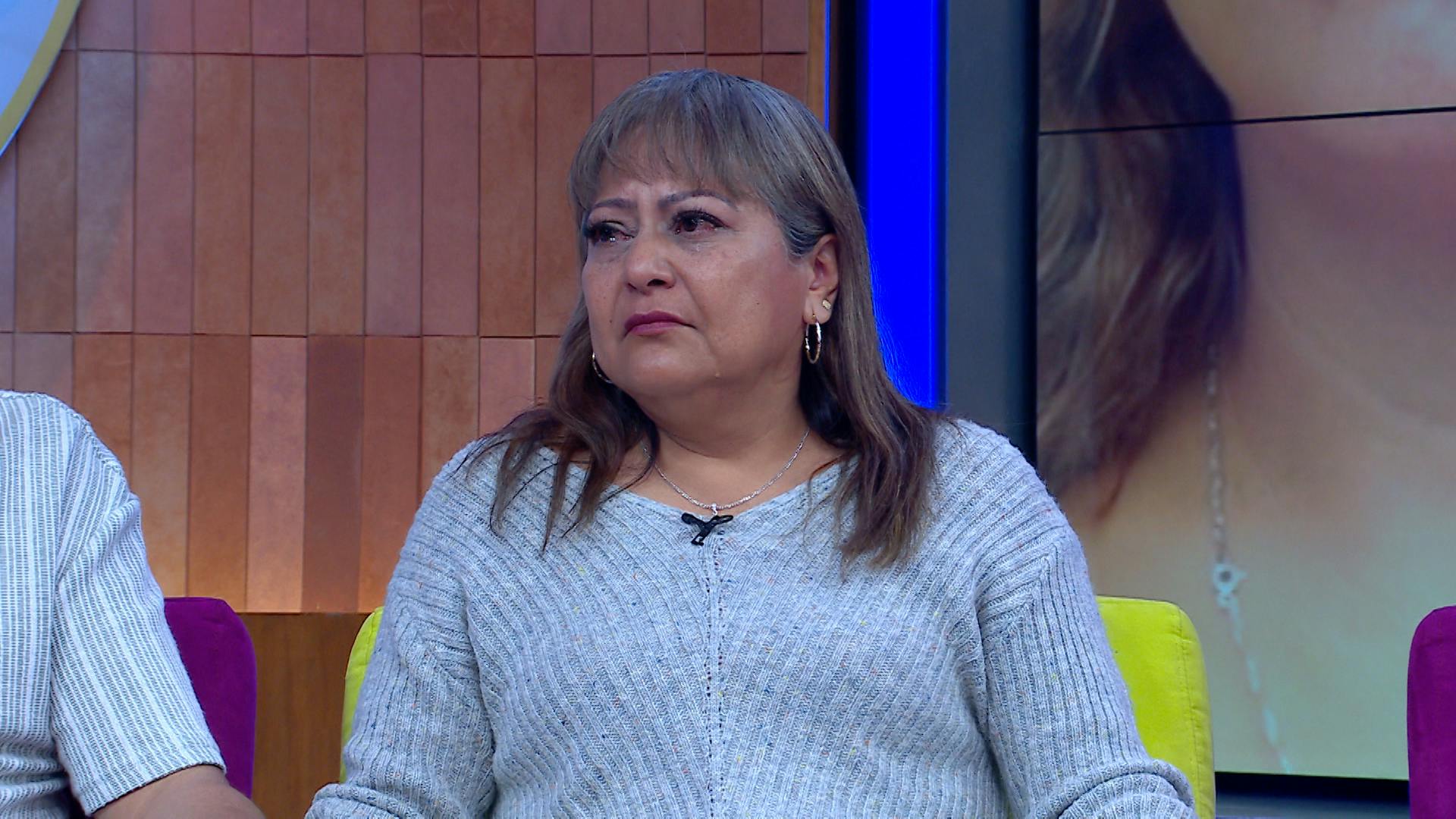 María sufre porque Carla quiere volver a casa, pero ya no cabe