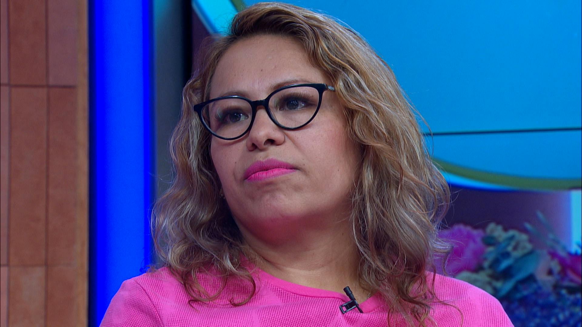 Carla quiere regresar a casa de su mamá, pero ya no hay lugar