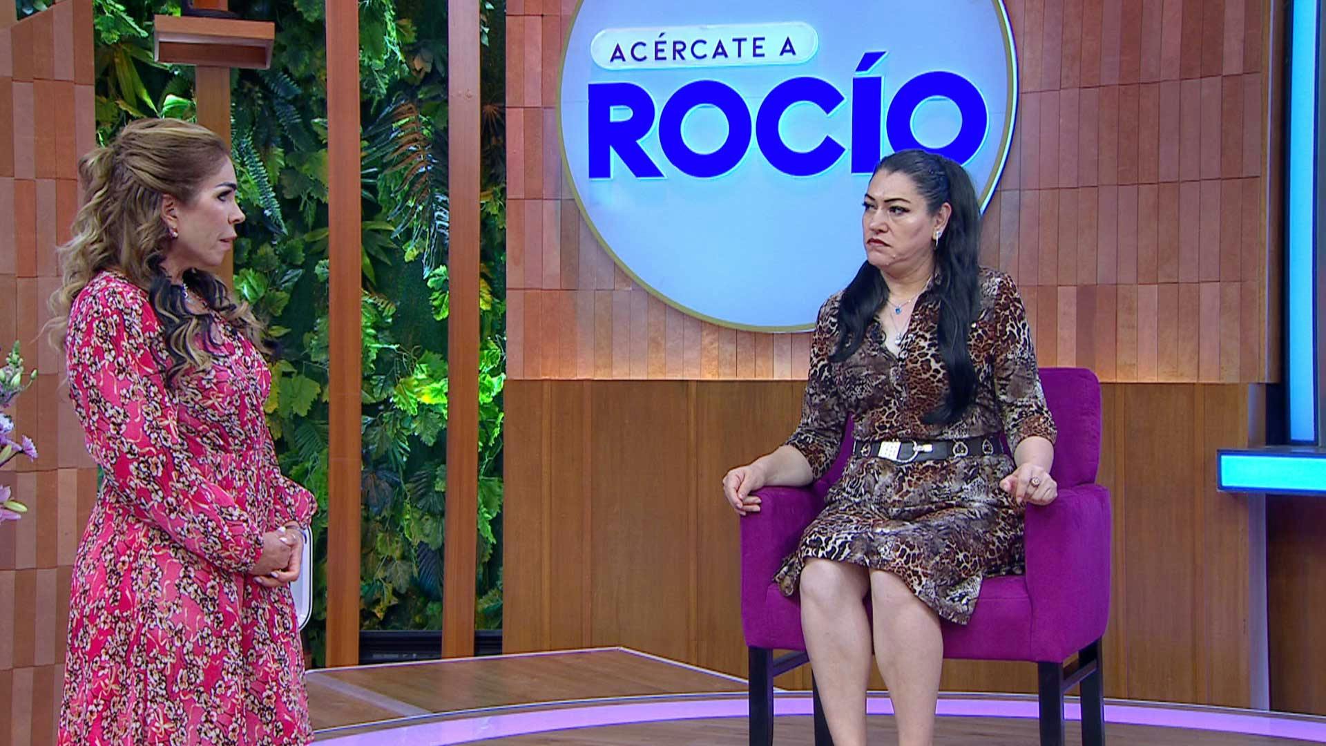 Yesenia buscó una mejor vida y dejó a Valeria con sus padrinos