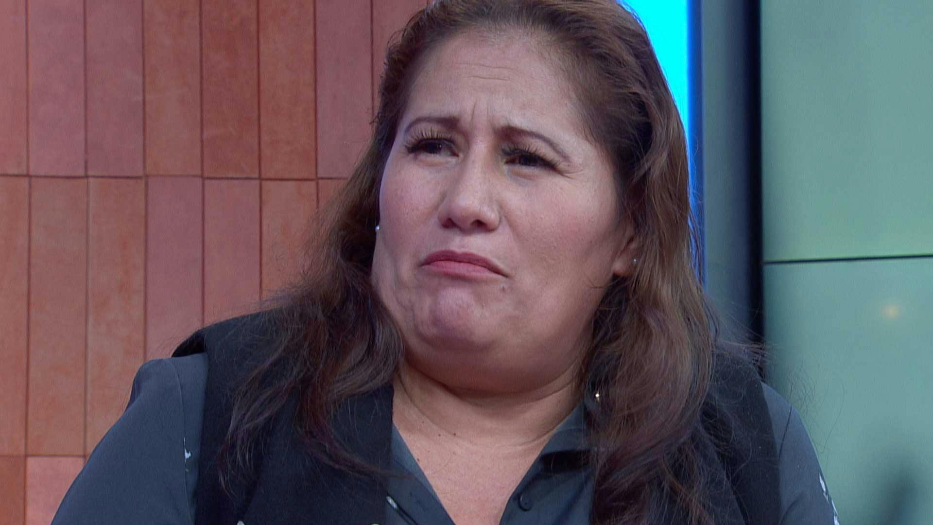 El sobrino de la difunta patrona de Delia le quiere quitar su herencia