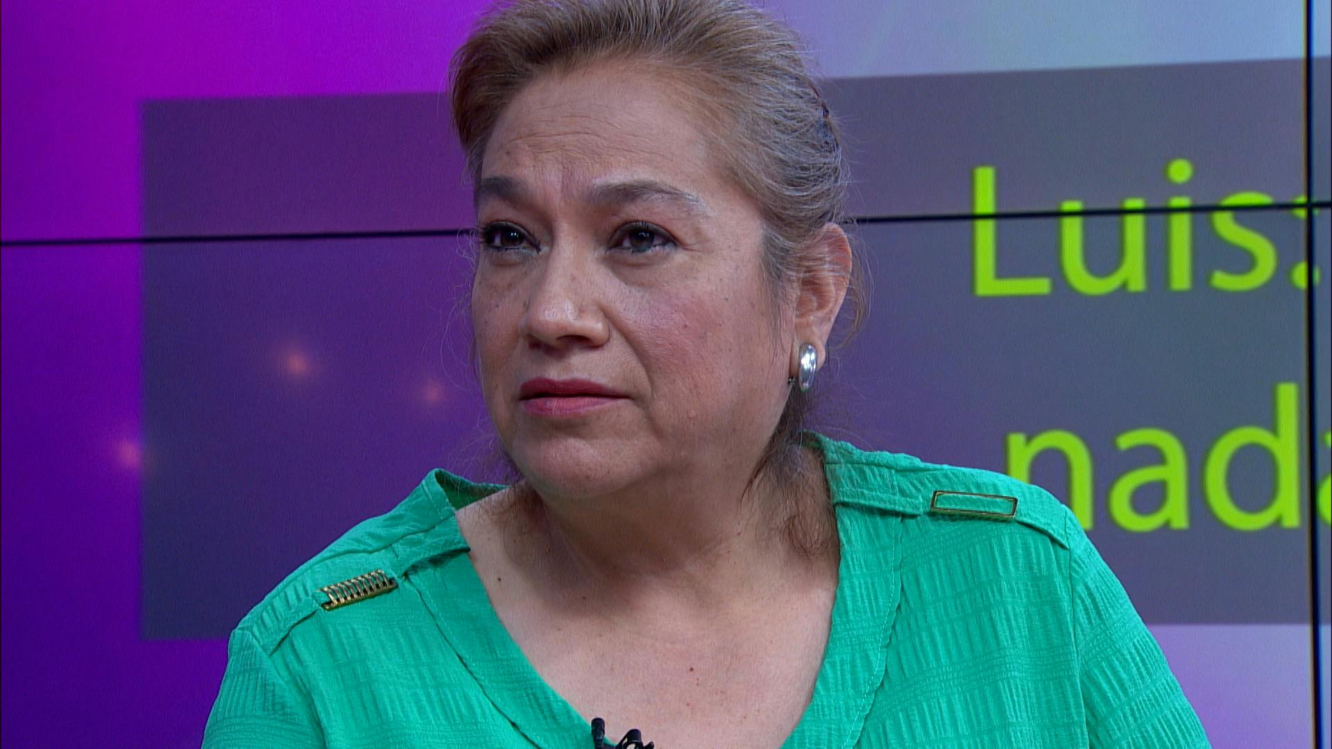 La hija de Amelia le impide ser feliz con su novio