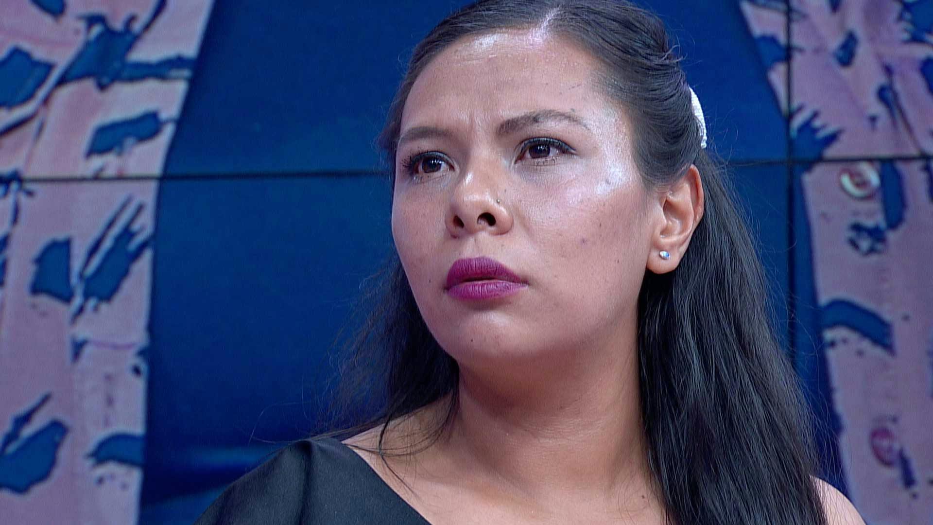 Verónica dejó su sueño por cuidar a las hijas de Carlos, su pareja