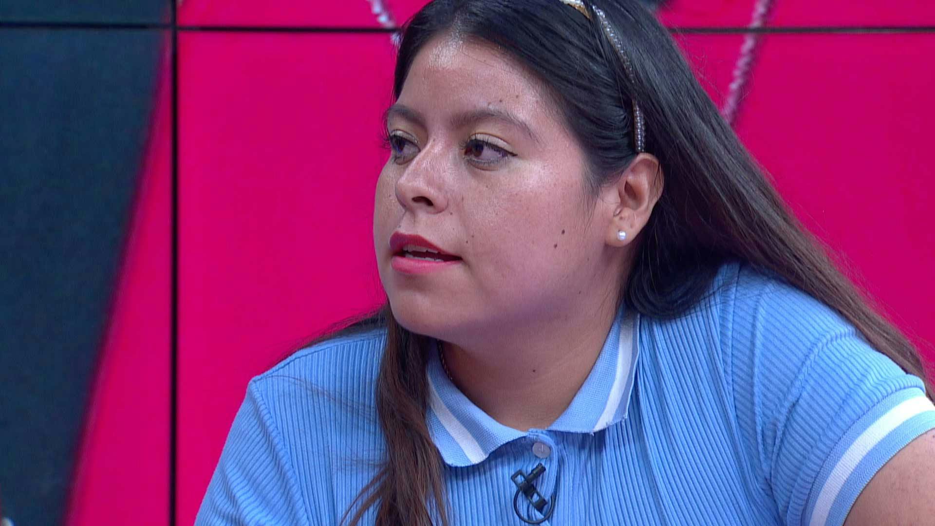 Ximena revela que el novio de su amiga la busca para tener algo