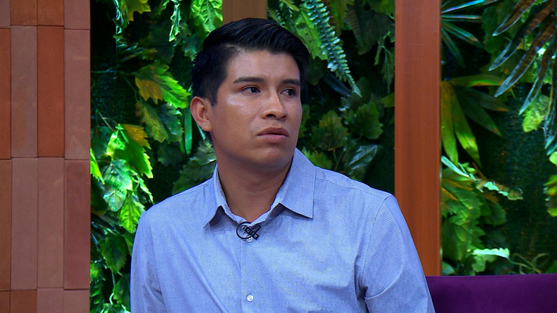 Elías revela que su prima Mirna no era bien tratada por su padrastro