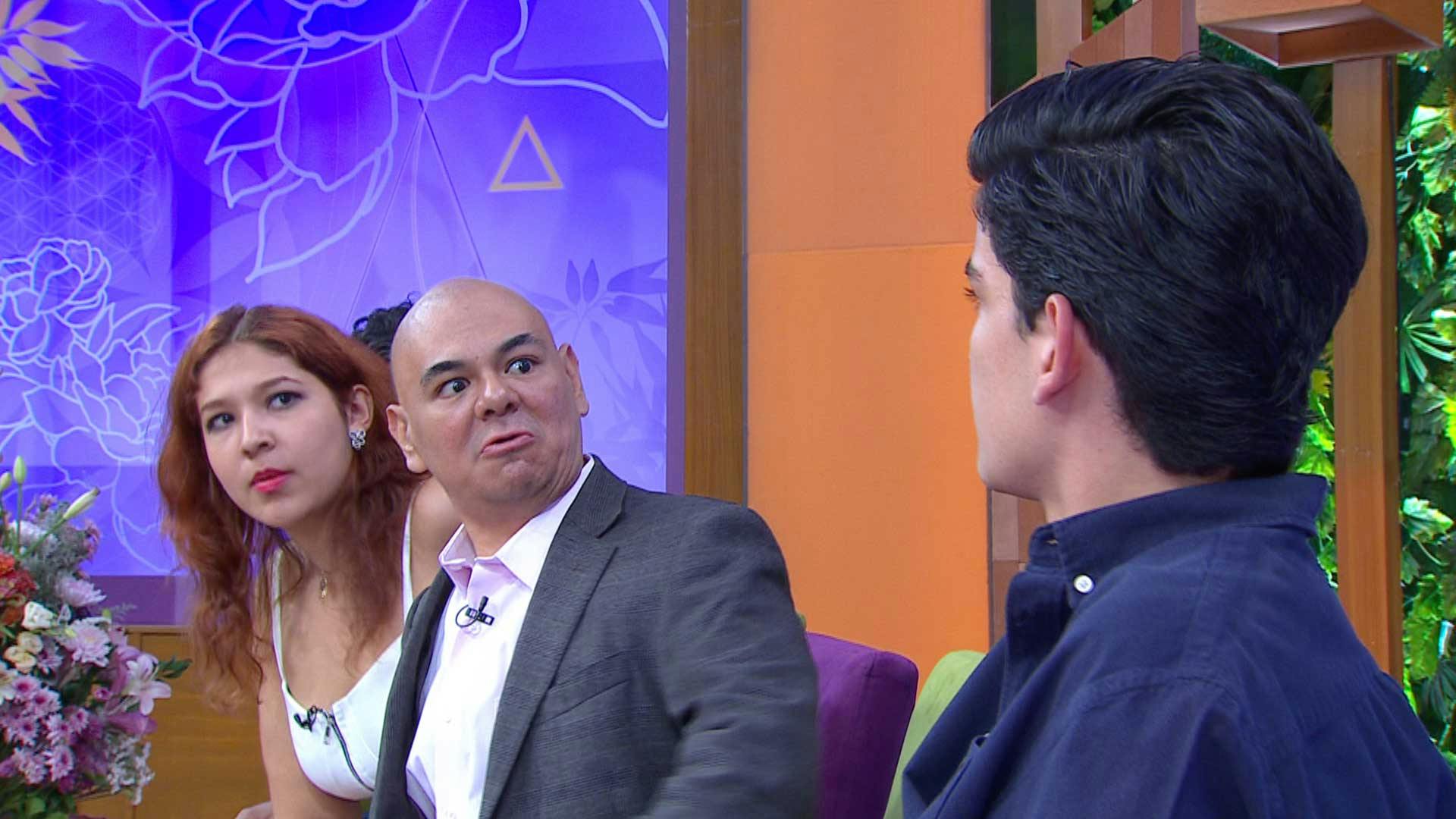 Héctor explota con los acosadores de su hija y tomará acciones legales