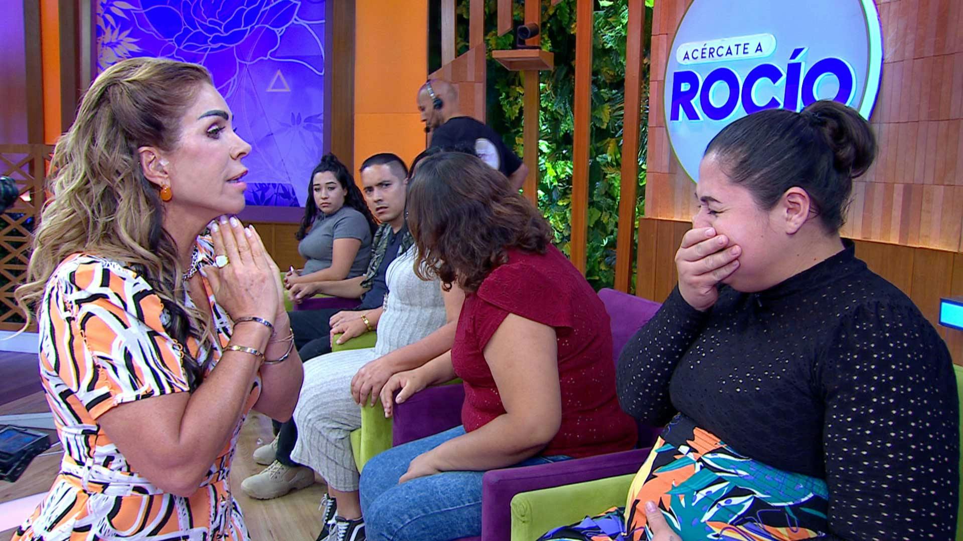 Jessica sabía que estaba en una relación de tres, pero son cuatro