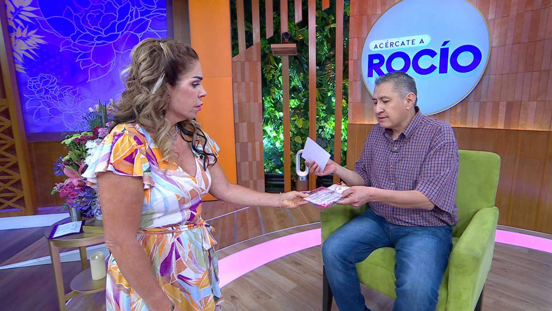 Pablo está decepcionado pues su hija lo cambió por su padre biológico