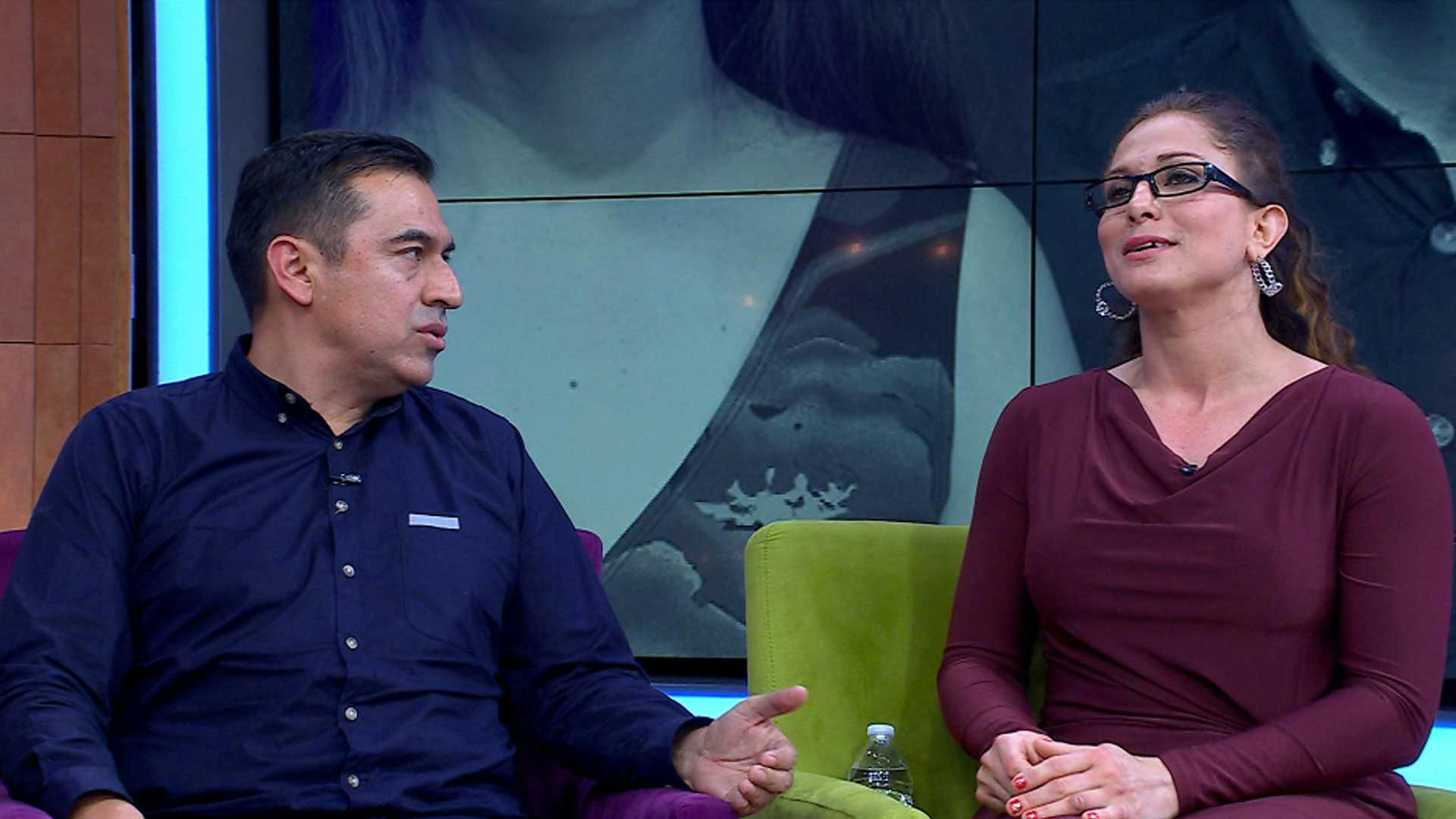 Michelle pide a Luis que defina si es gallo, gallina o gavilán