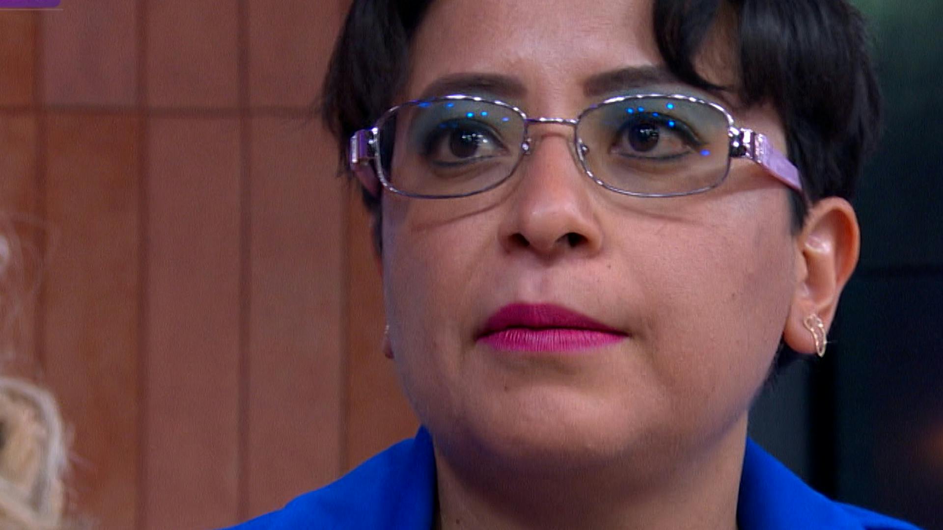 Alejandra acusa a Humberto de haber querido toquetear a su hija 