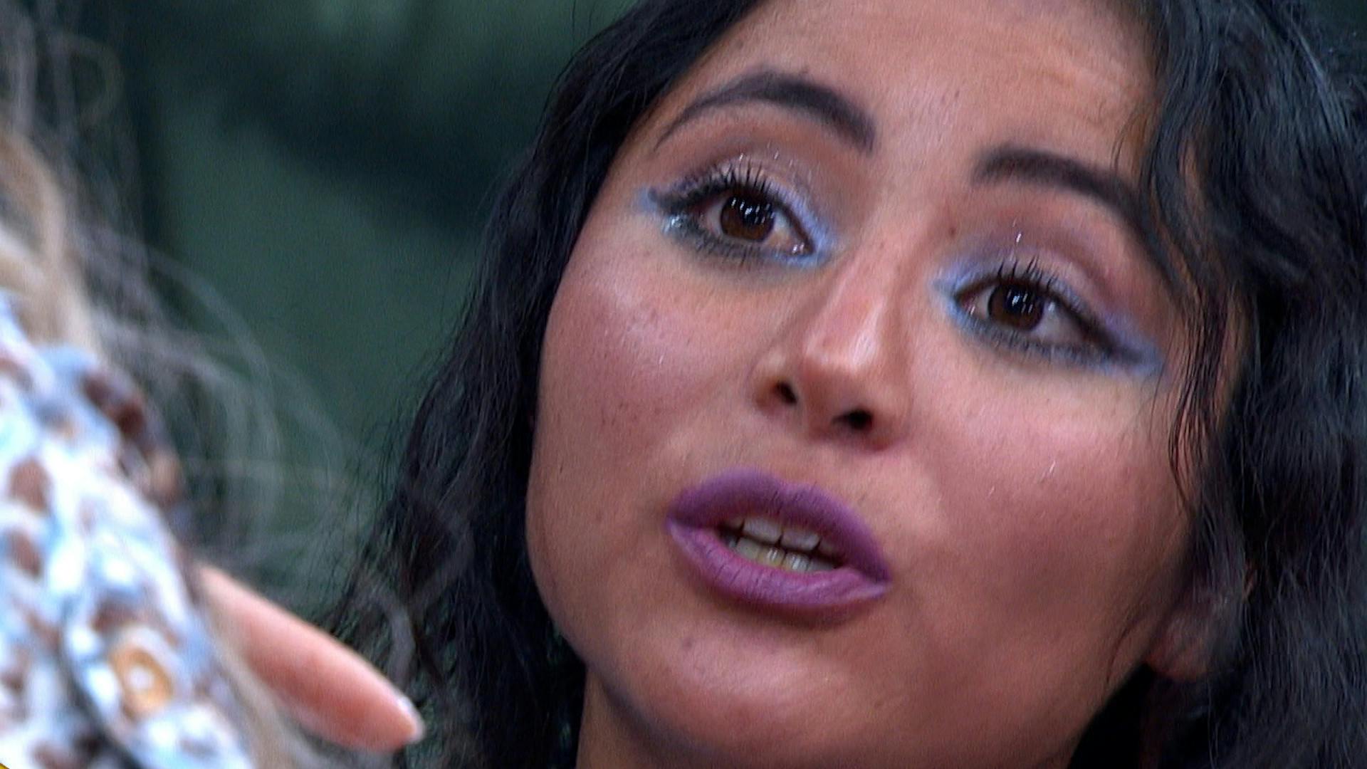 Ana está molesta porque Gerardo dice que sólo tuvo un desliz con ella