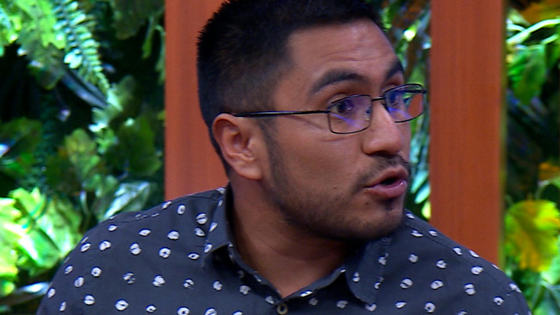 José asegura que ahora está con una mujer madura, la que él necesitaba