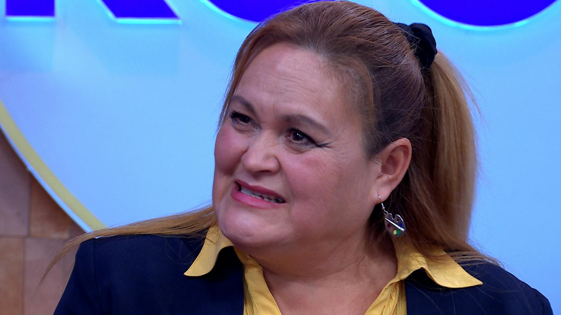 Perla está indignada y dice que su nieto corre peligro con su madre