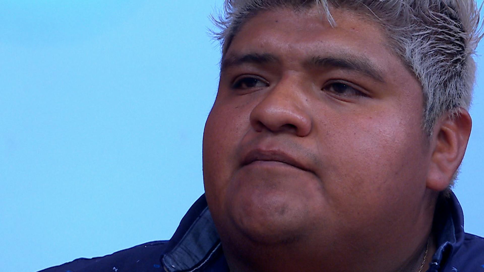 Luis asegura que su comadre no trata bien a su ahijada