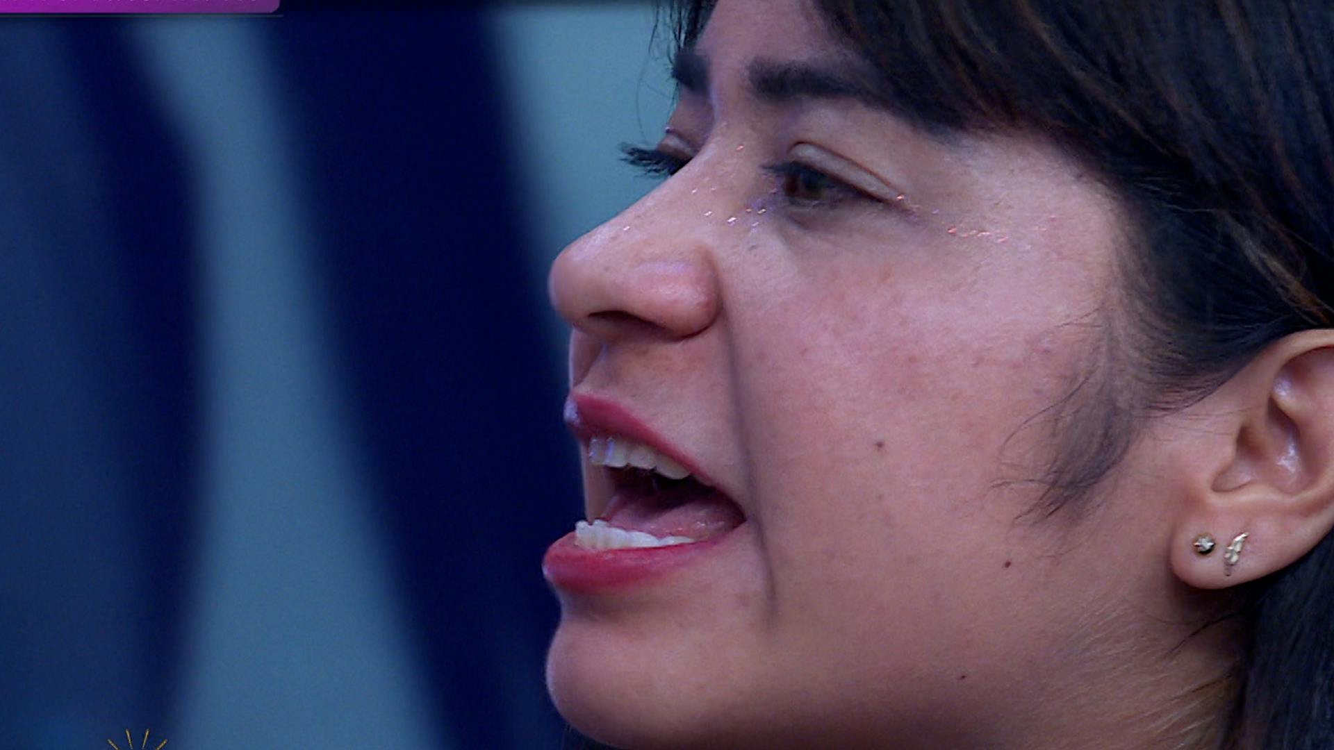 Fernanda dice que su hija es ejemplar y que su madrastra la violenta