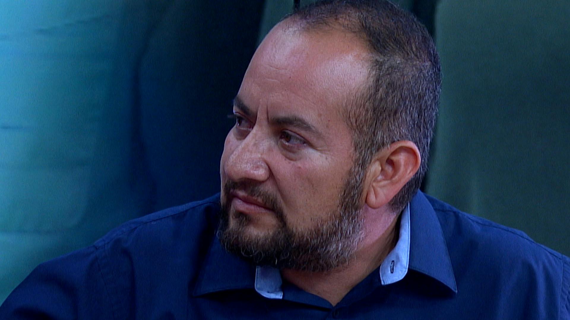 Joel dejó de mantener a su esposa porque ella le fue infiel