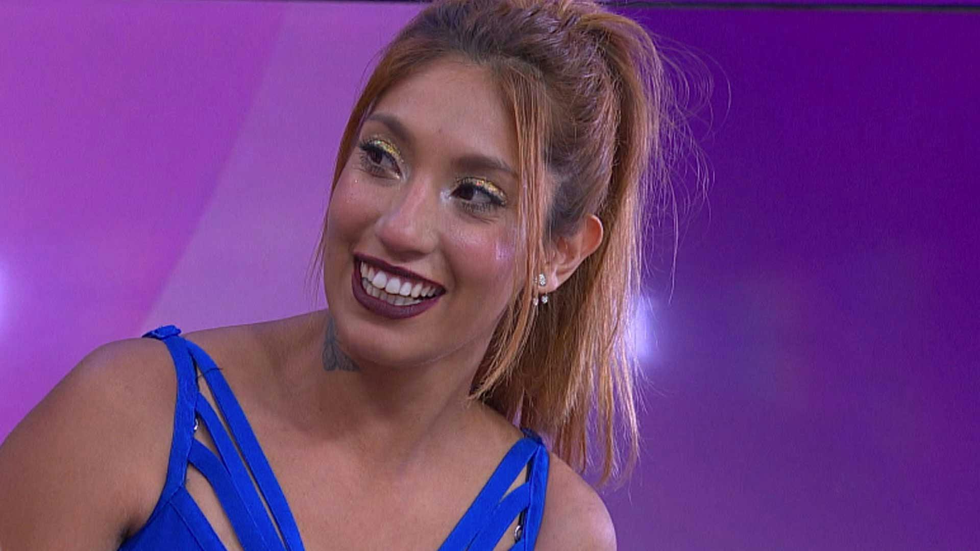 Nancy está muy molesta porque Omar se la pasa acosando a su esposo.