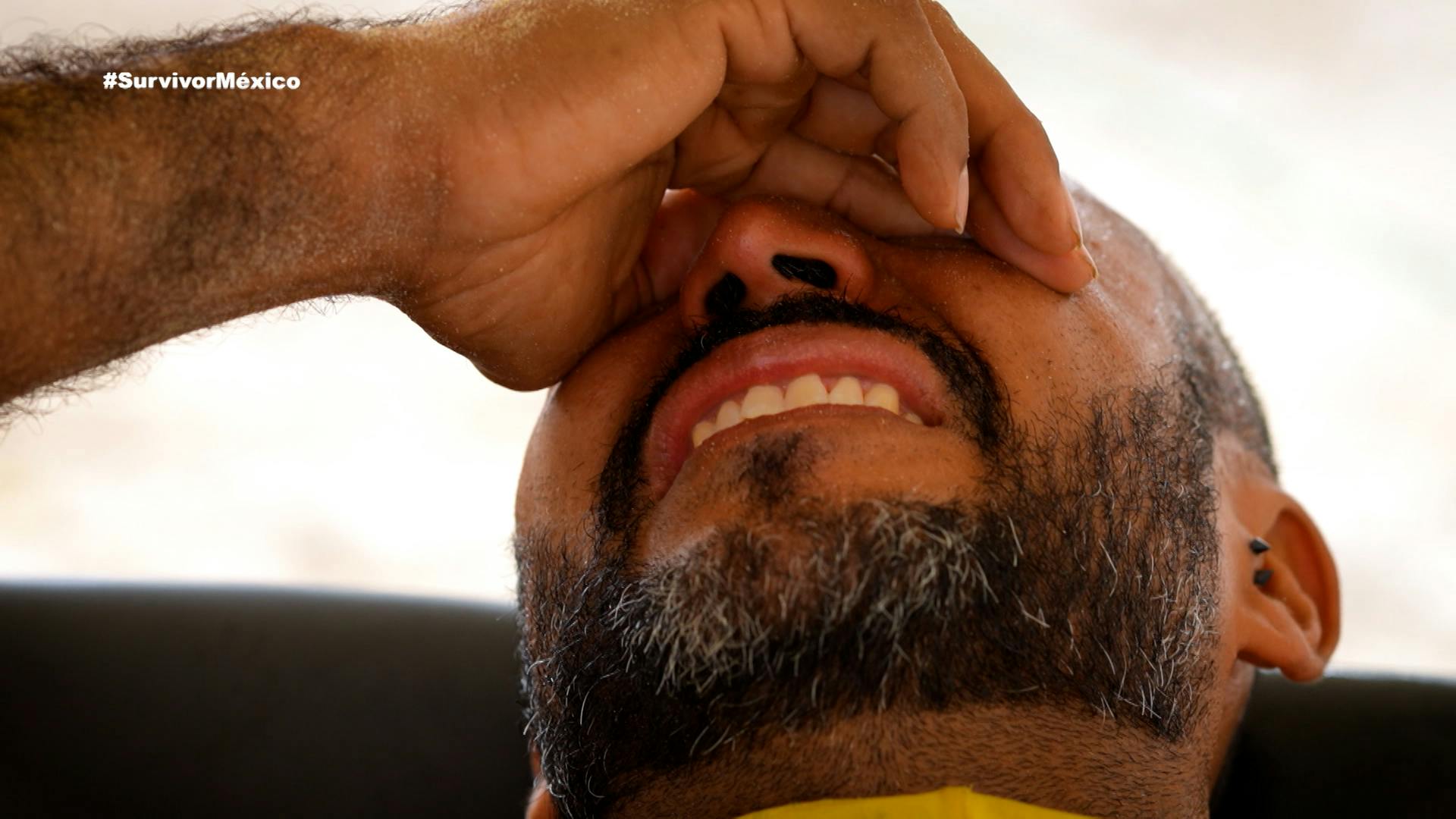 T-Rex es trasladado de urgencia al hospital tras sufrir una lesión