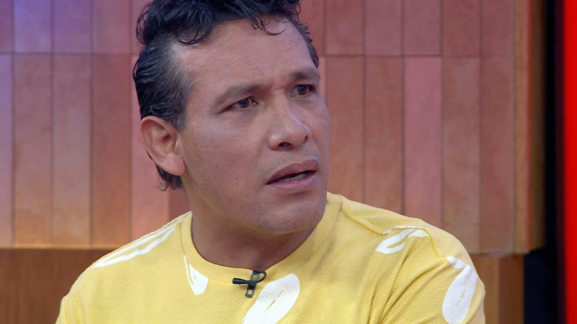 Miguel le encontró un cliente a Reyna y ella se sintió ofendida