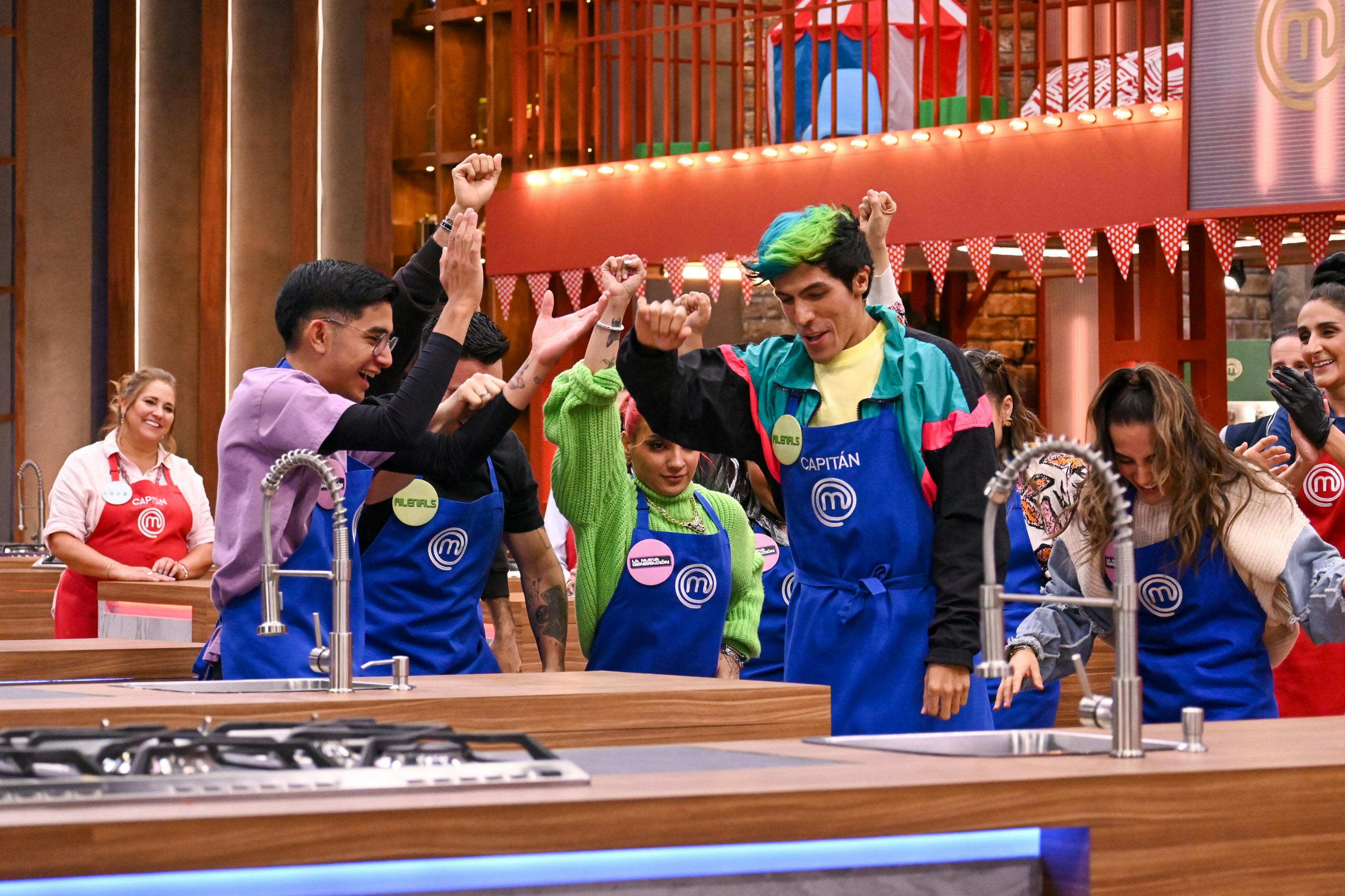 ¡Rafa Polinesio enloquece a los niños! El equipo azul gana el primer reto de la noche