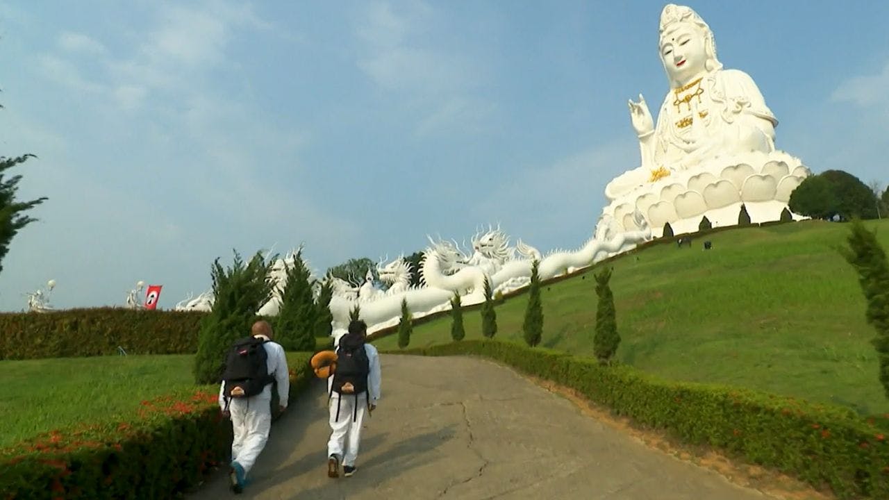 Pareja con menos manchas en su ropa ganó inmunidad y Amuleto del Dragón