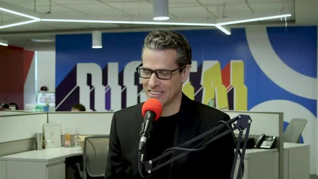 Ep 49: "Mis primeros podcast quedaron horribles" Marco Antonio Regil habla sobre sus inicios.