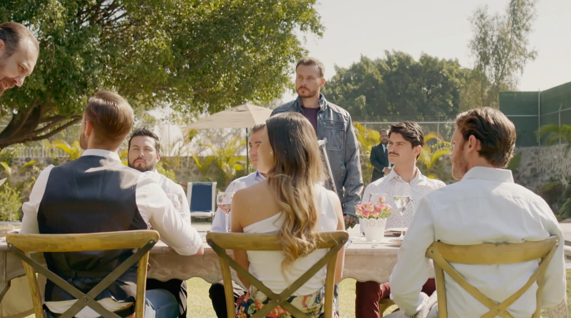 Rosario Tijeras | Capítulo 8 Temporada 2 | ¡Rosario hace una maniobra maestra!