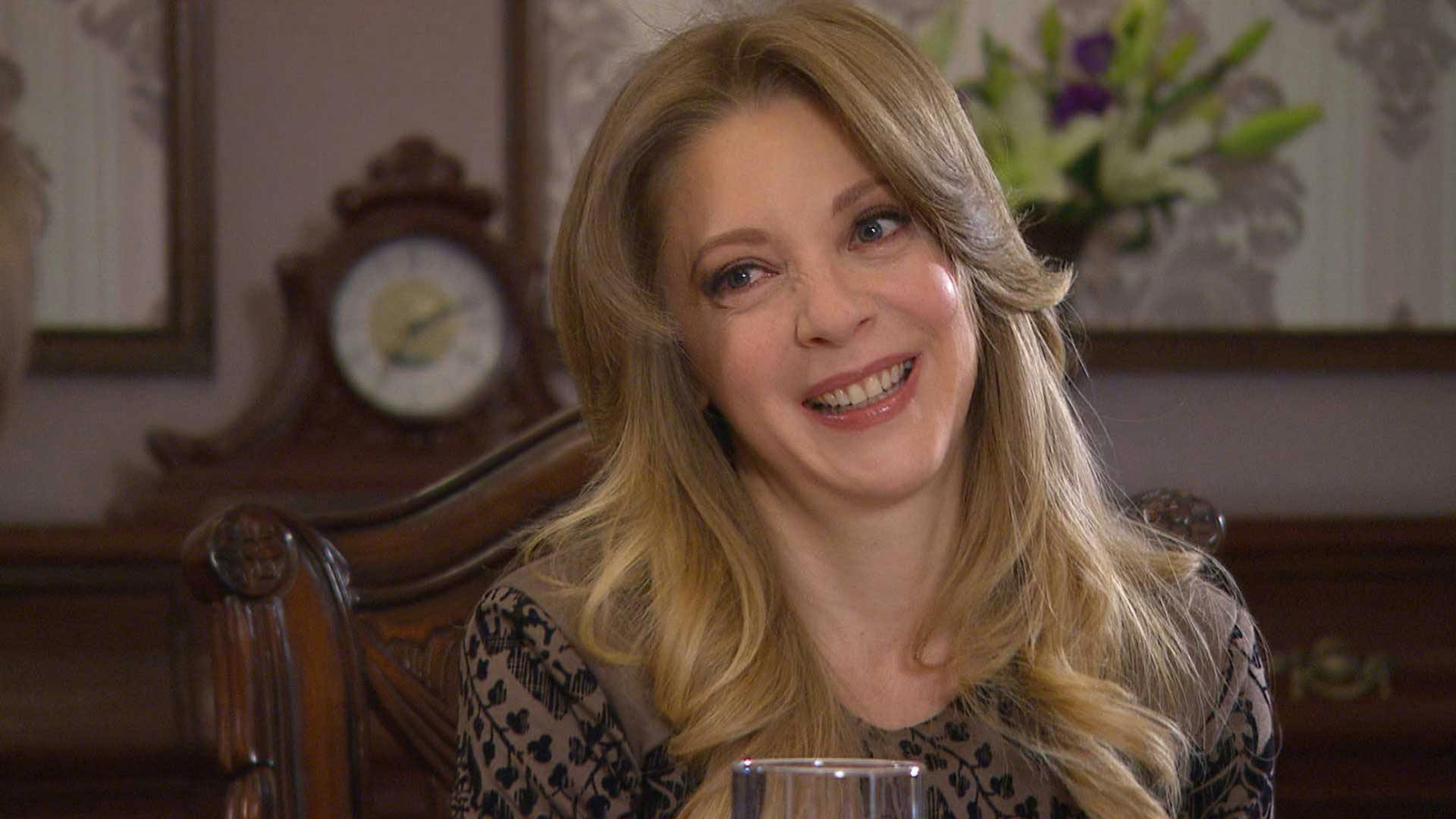 Vivir a Destiempo | Capítulo 08 | A punto de la bancarrota