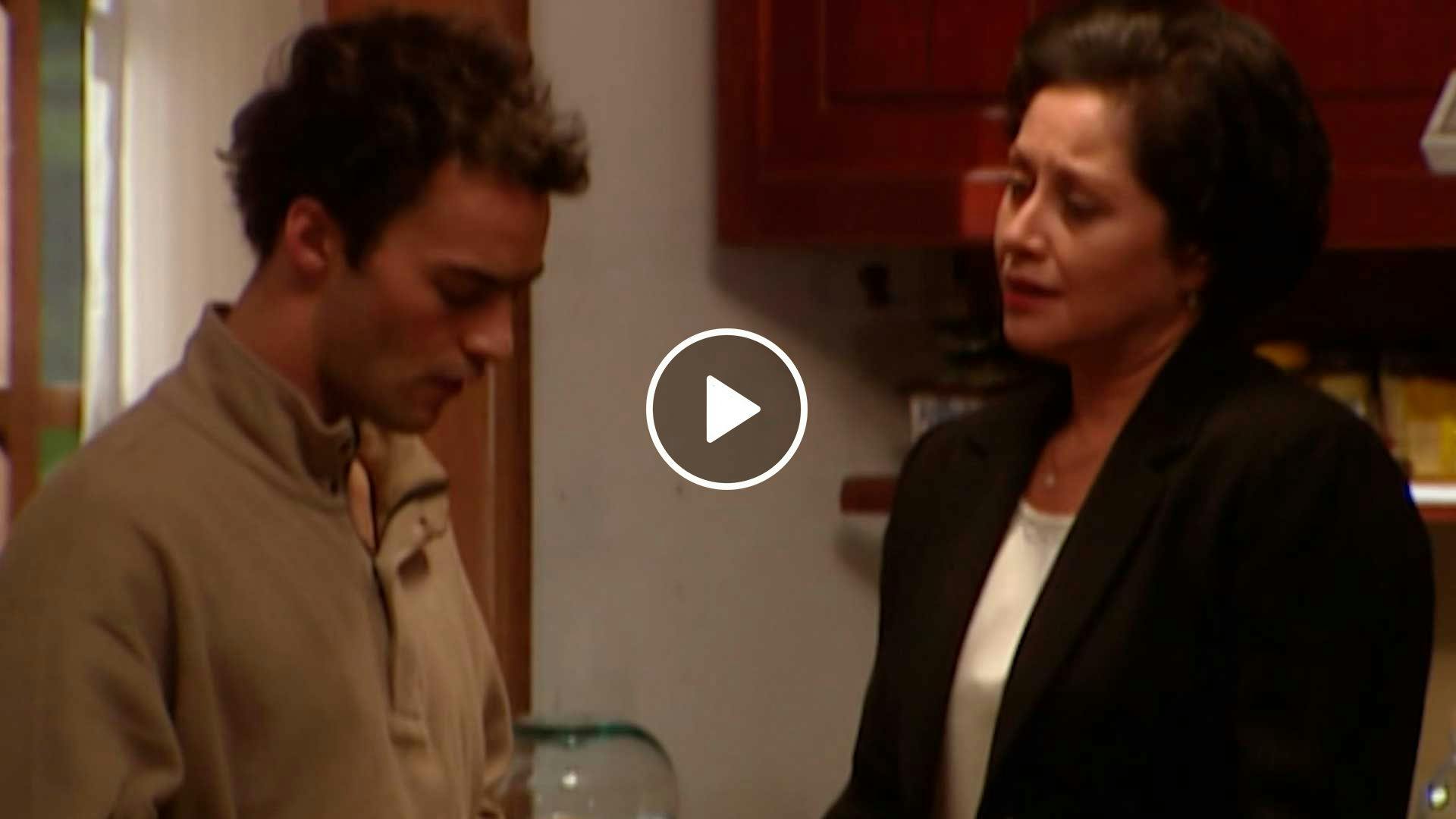 Todo por Amor | Capítulo 10 | Enrique pide el divorcio.