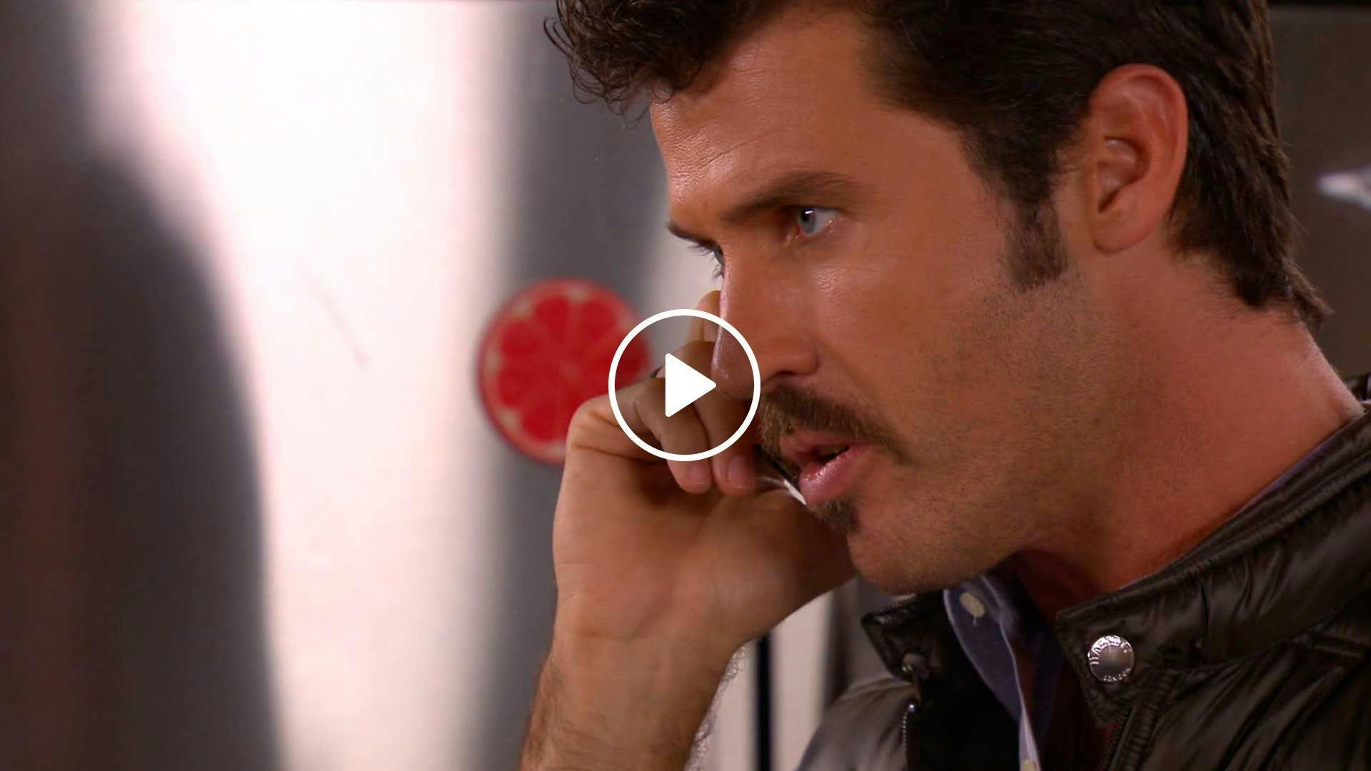 Los Rey | Capítulo 10 | Nadie de mi familia puede salir lastimado.