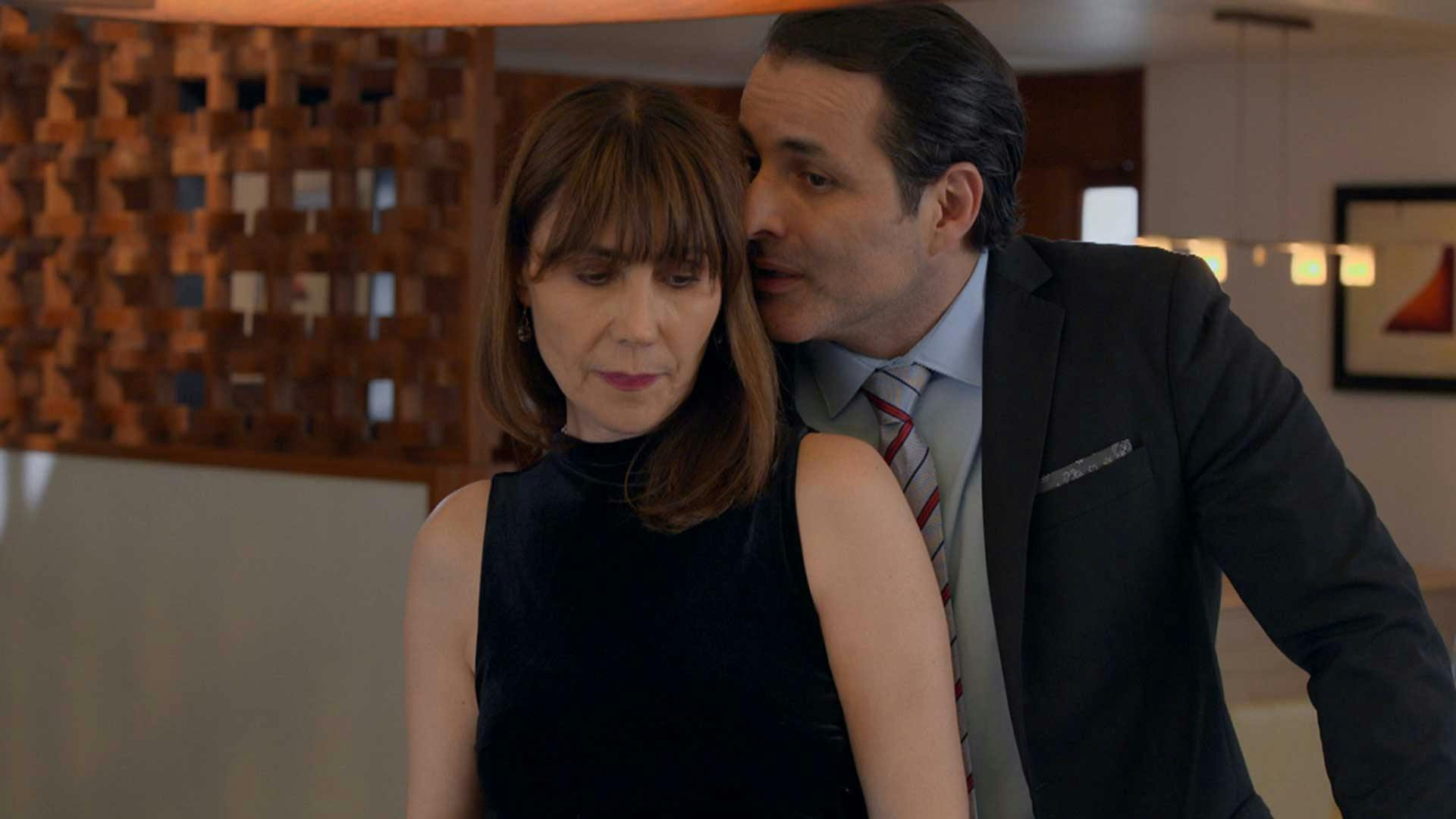 Lo Que Callamos Las Mujeres | Paloma: La eterna espera