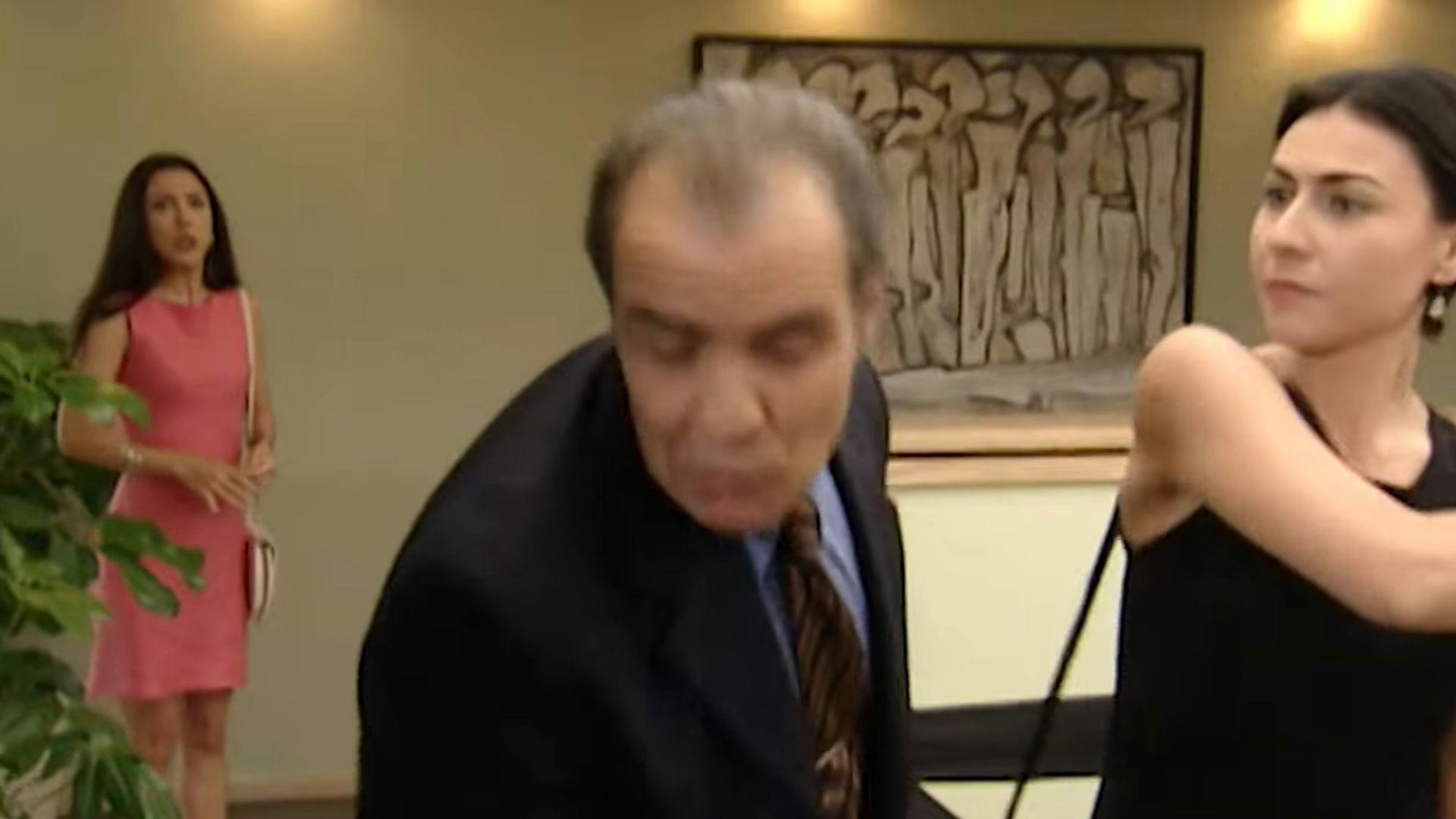 Tío Alberto | Capítulo 13 | Enrique se encuentra con Karla