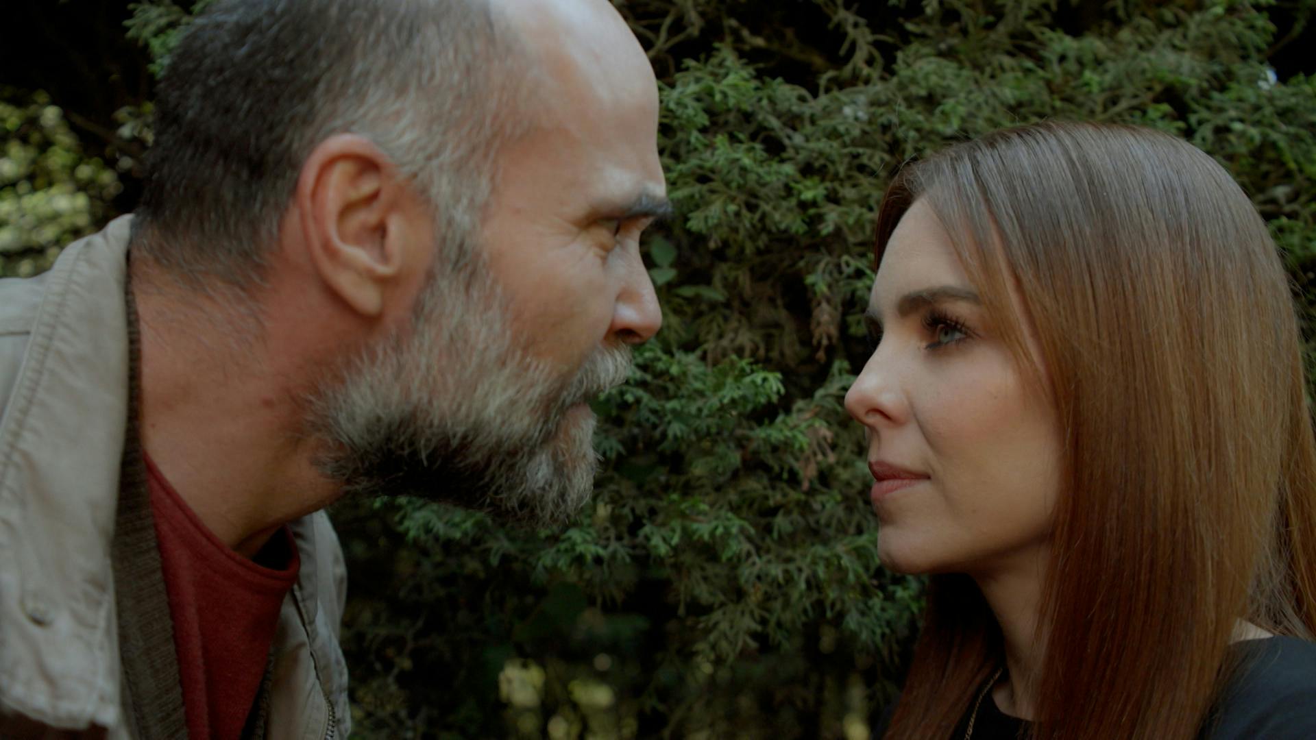 Un Día Para Vivir | Entes Sobrenaturales