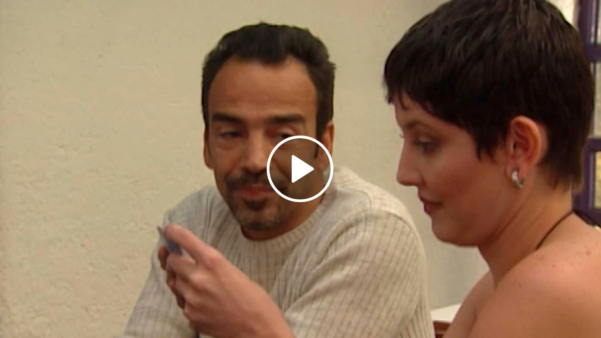 Todo por Amor | Capítulo 24 | Javier se reúne con Sergio.