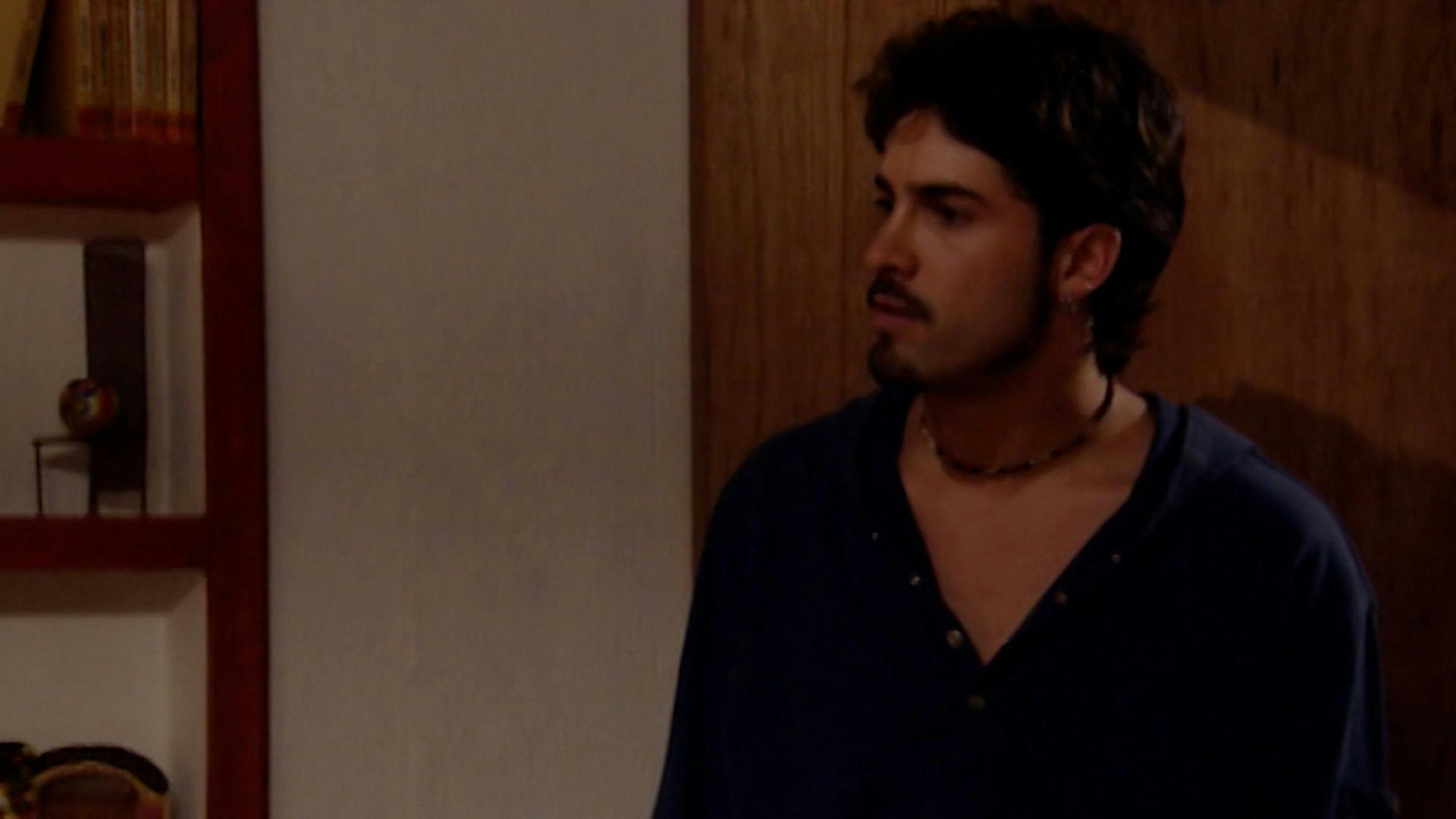 Tío Alberto | Capítulo 25 | Álvaro juega con Karla