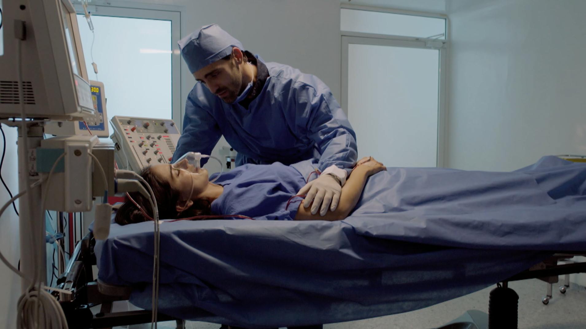 Rosario Tijeras | Capítulo 48 | Planean sacar a Rosario del hospital