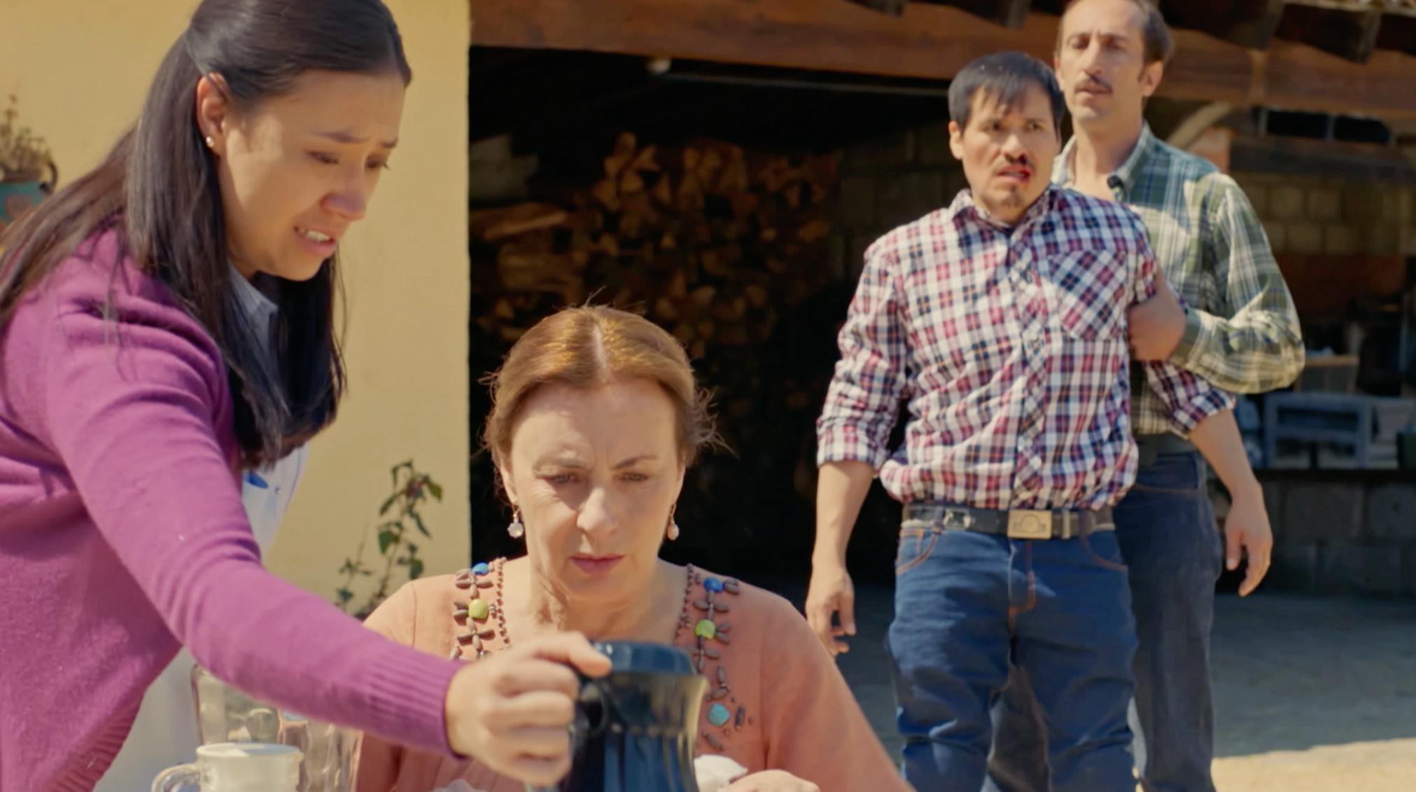 Rosario Tijeras | Capítulo 38 Temporada 2 | Melba echa a Genaro de su casa