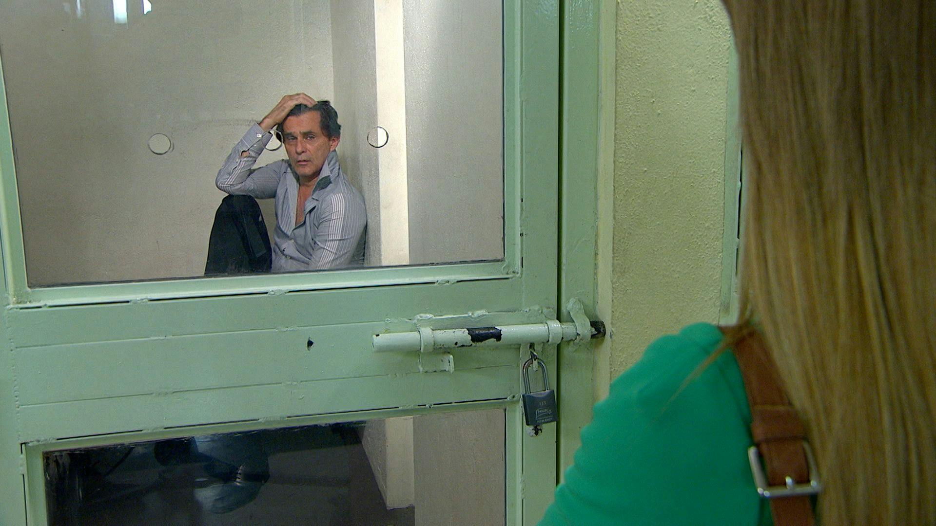 Vivir a Destiempo | Capítulo 41 | Martín descubre a Eleonora