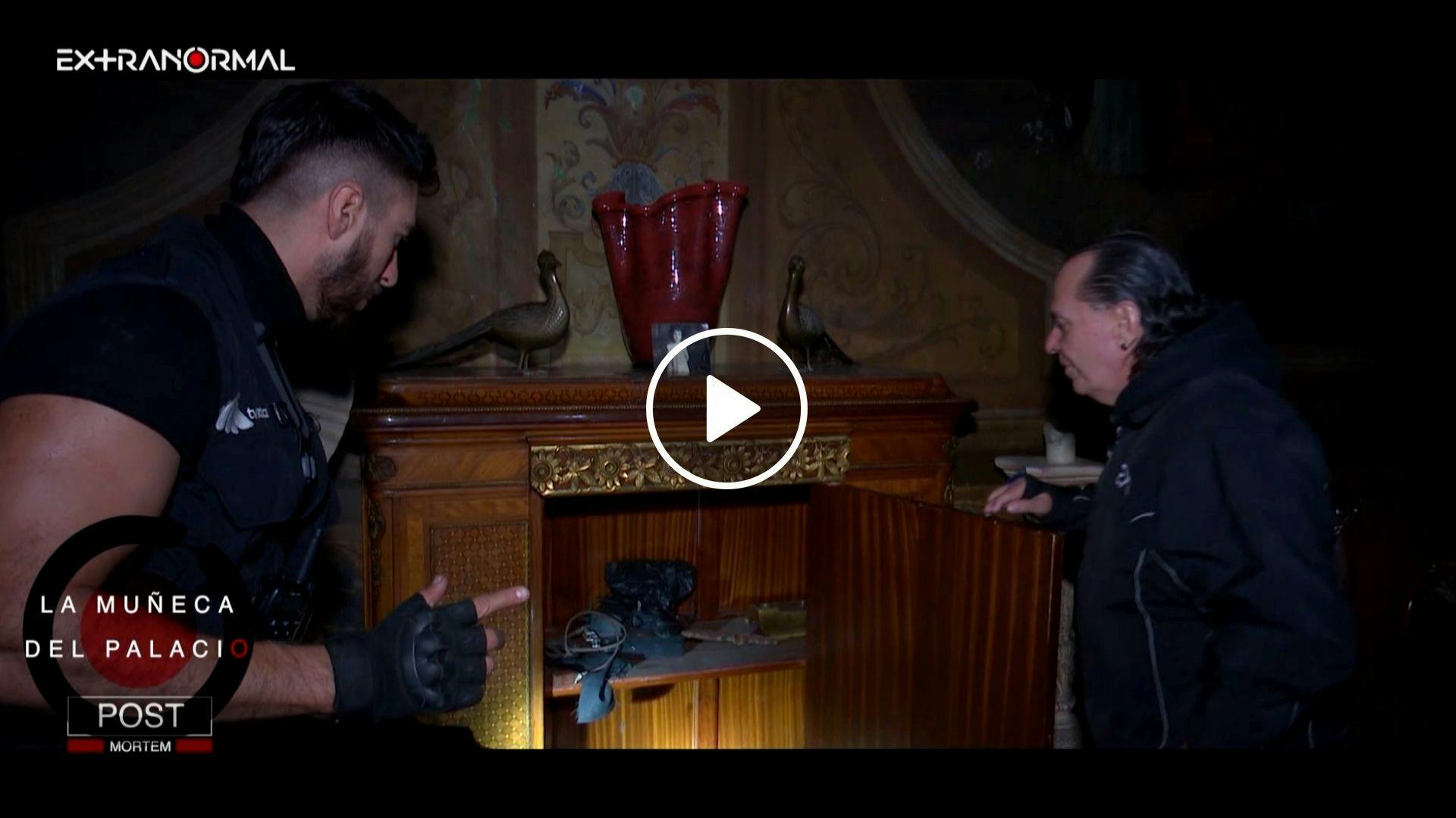 La Muñeca del Palacio. Un regalo de navidad que vino acompañado de muerte.| Extranormal