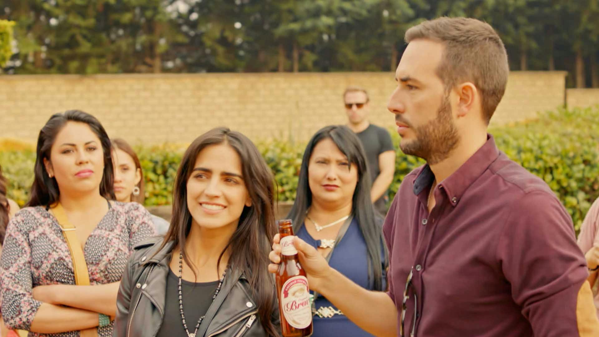 Rosario Tijeras | Capítulo 43 Temporada 2 | El Ángel declara públicamente lo que siente por Rosario