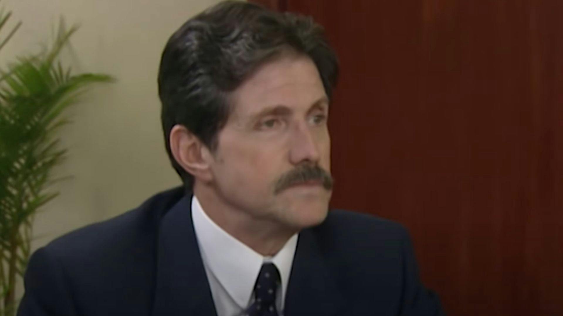 Tío Alberto | Capítulo 48 | Quieren hacer pasar por loco a Tío Albero