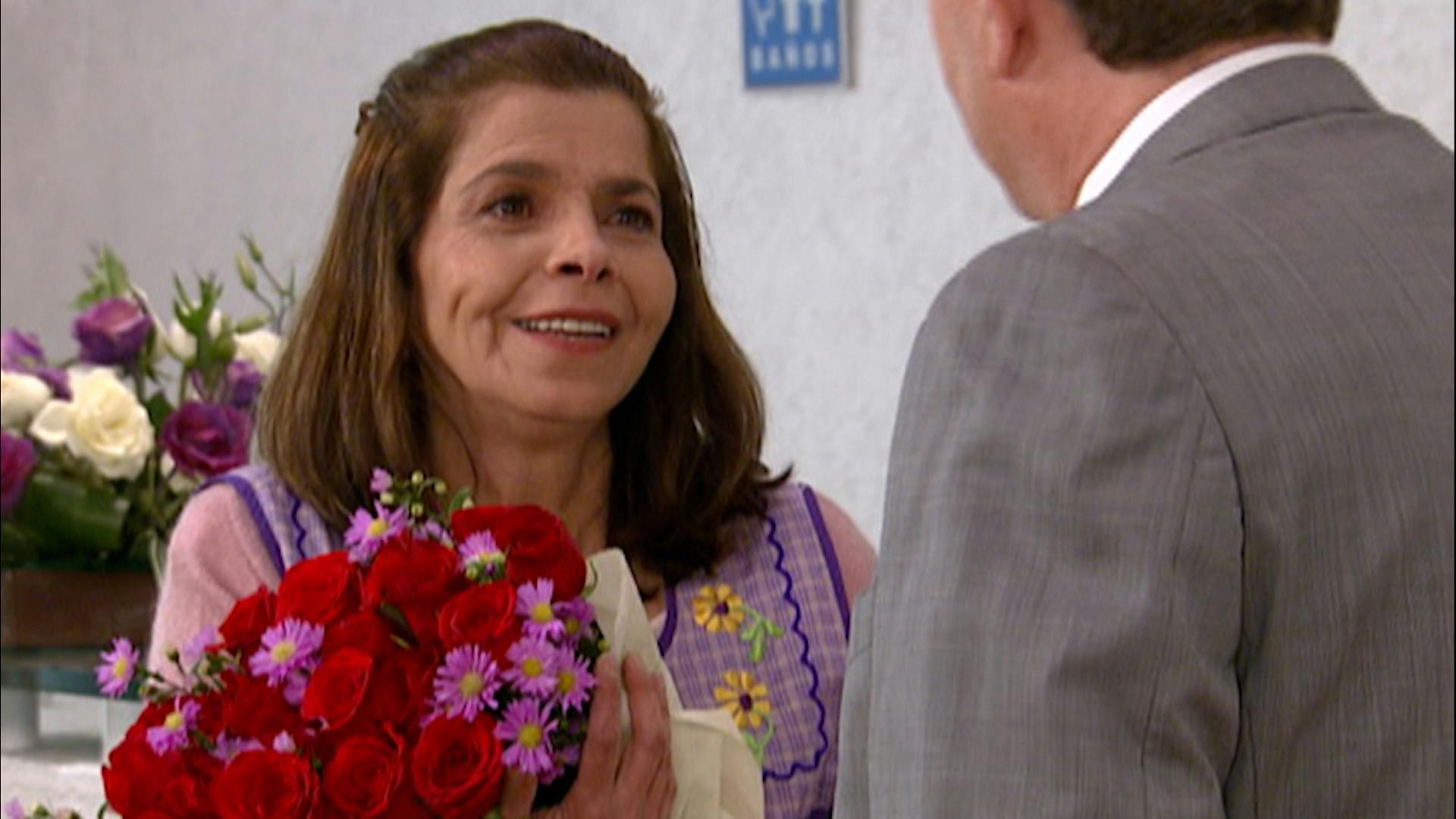 A Cada Quien Su Santo | Mi flor más preciada