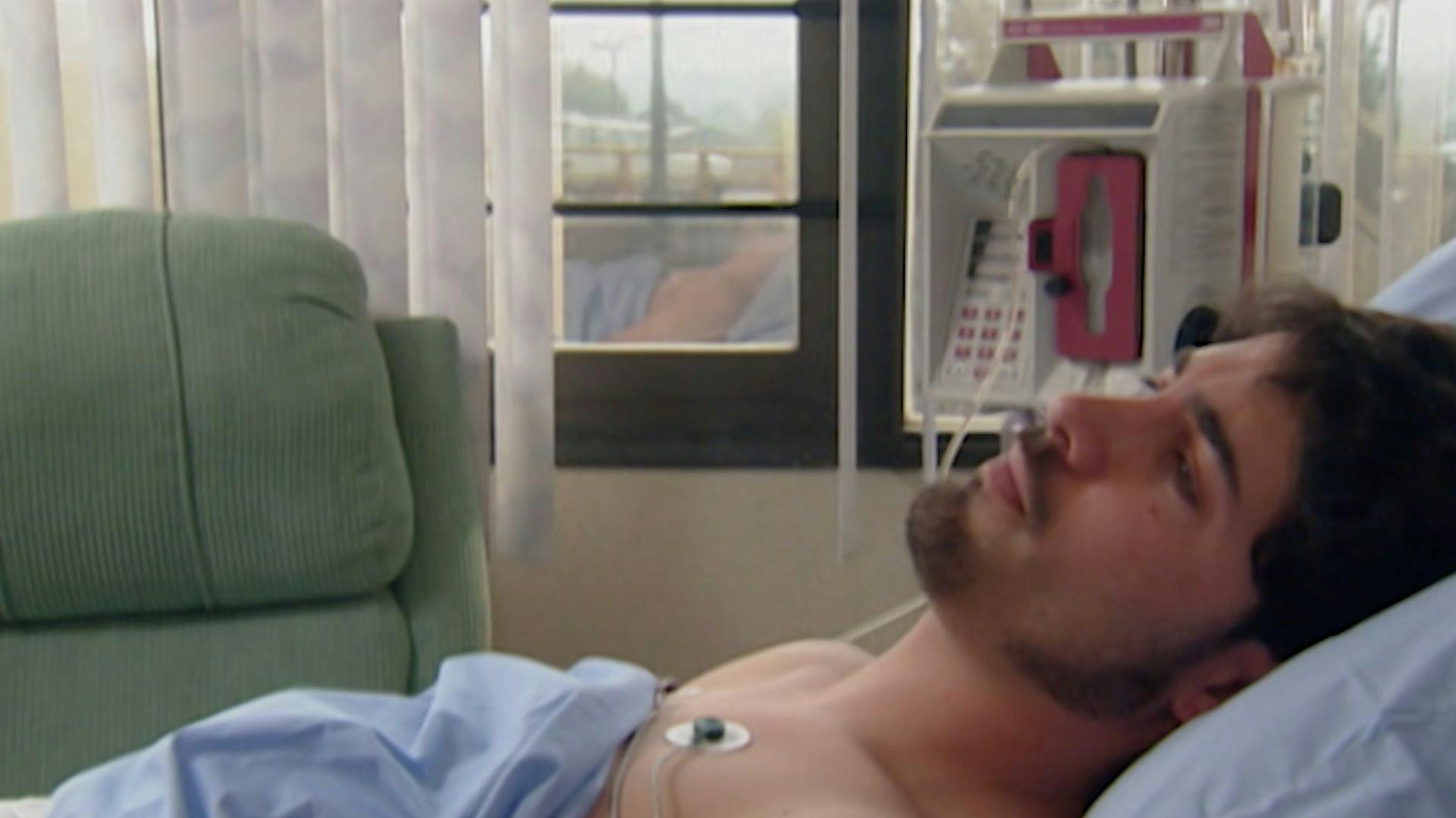 Tío Alberto | Capítulo 67 | Álvaro sufre un accidente