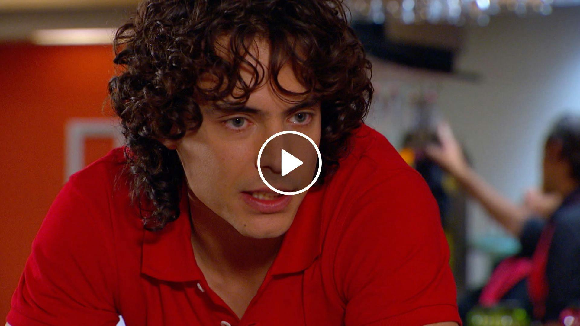 Huérfanas | Capítulo 97 | El terrible ego de Fabrizio