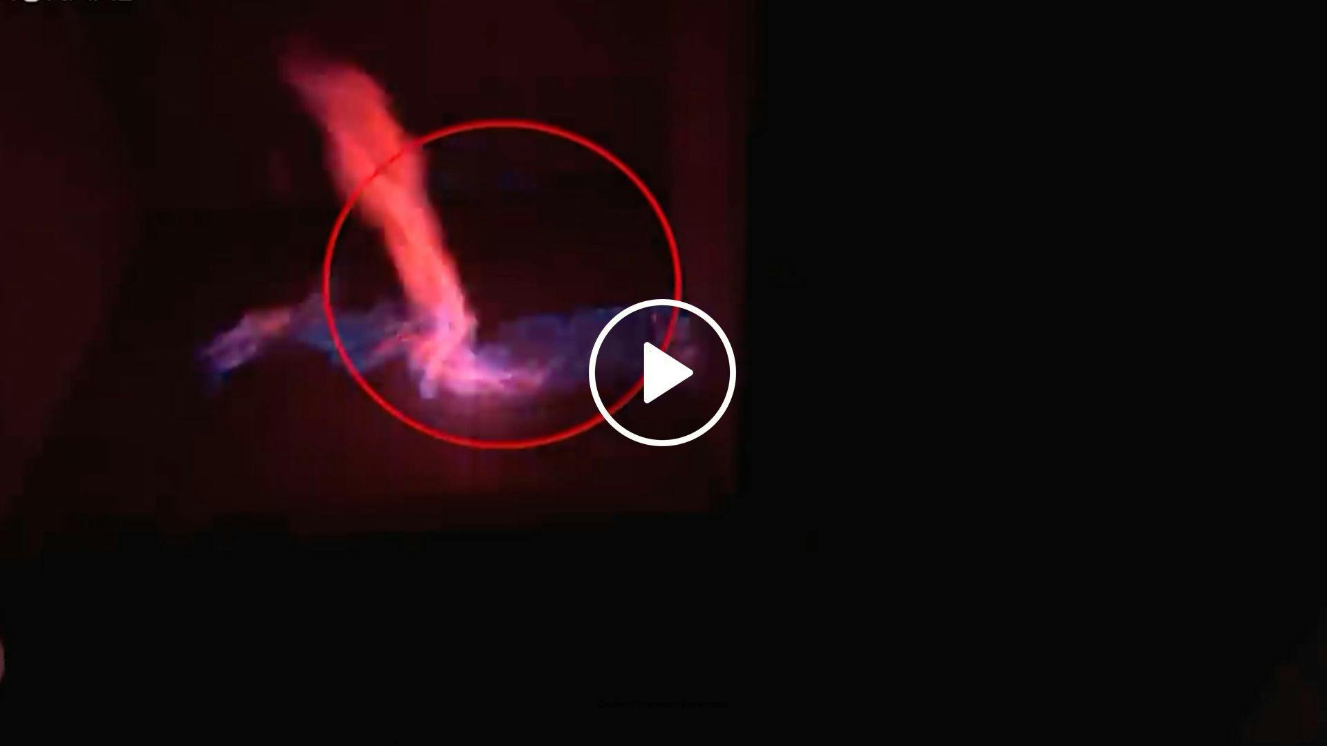 Extranormal | La Cuadra: Gran Especial