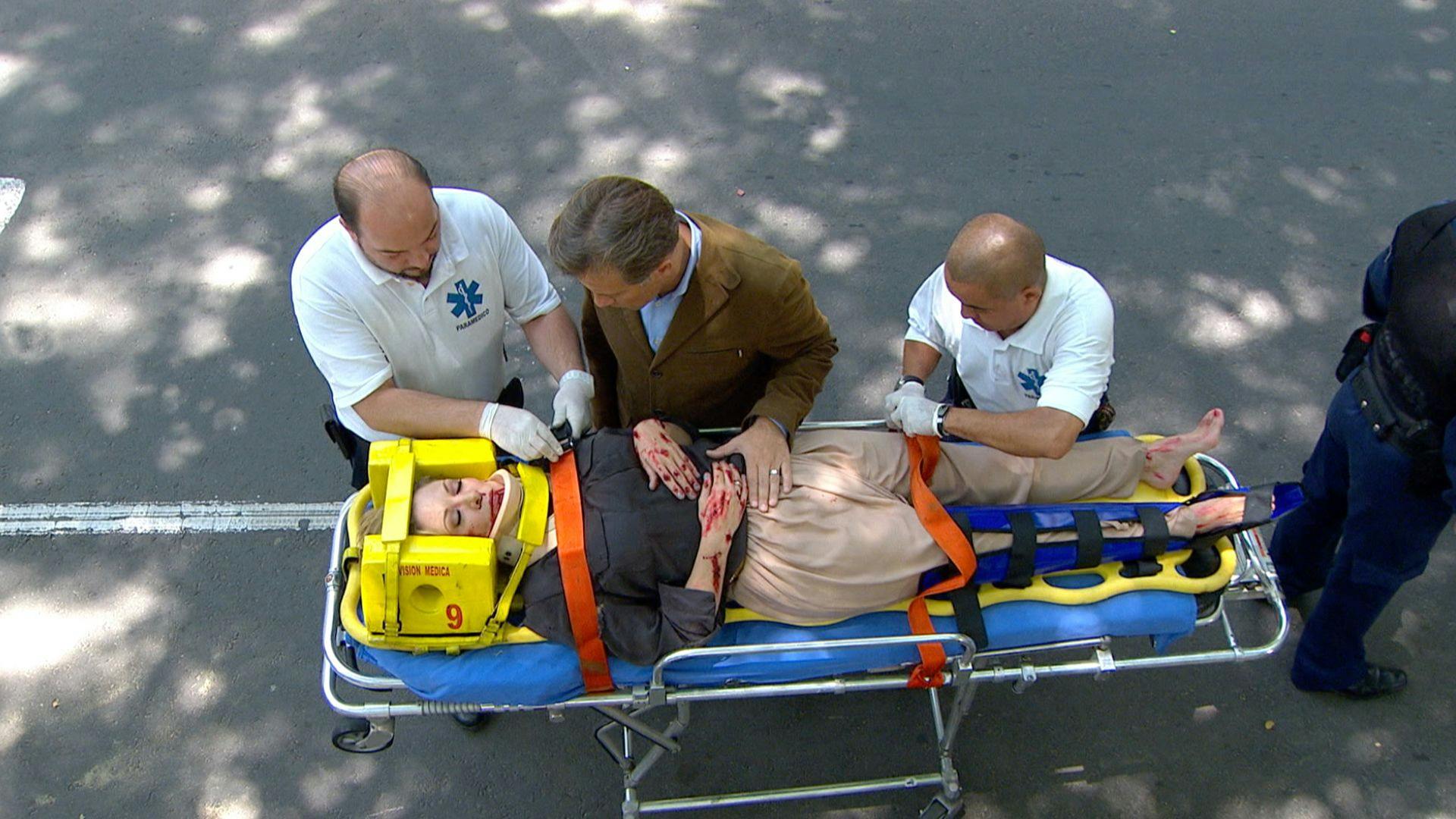 Vivir a Destiempo | Capítulo 104 | Sonia sufre un terrible accidente