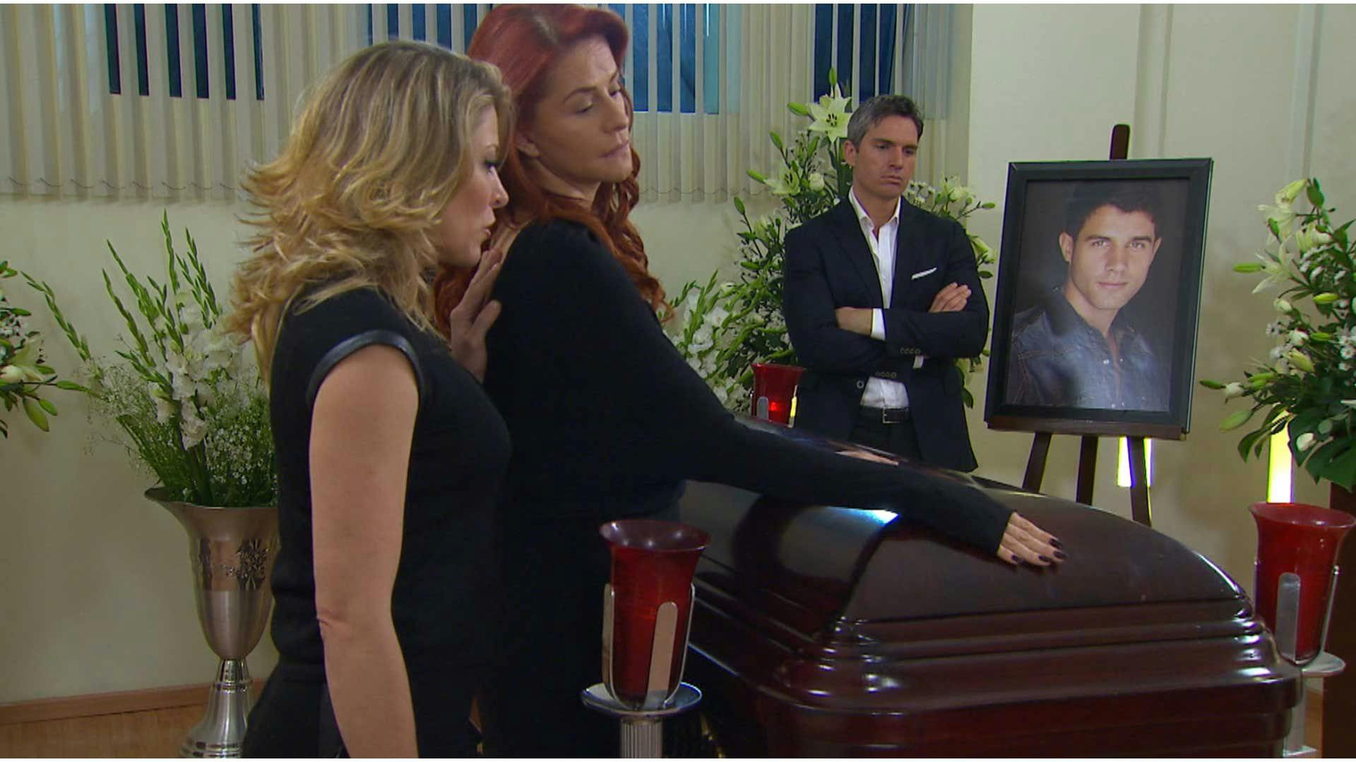 Vivir a Destiempo | Capítulo 123 | Eduardo falleció